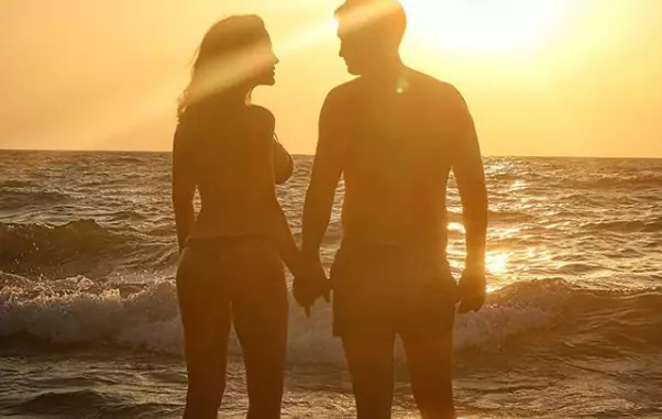 Silvia Saveschi este insarcinata (1)