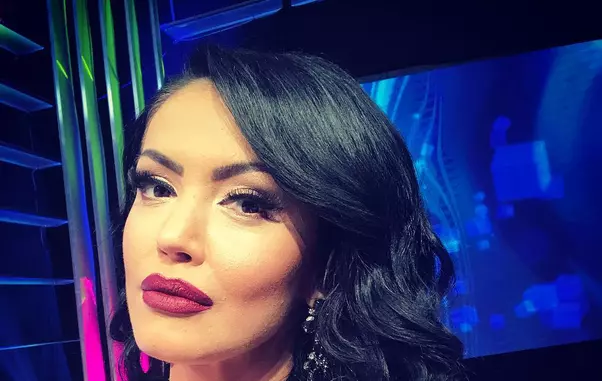 Andreea Mantea are probleme mari cu acneea, pe care o ascunde cu machiaj