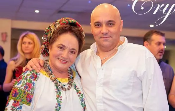 Laura Lavric și fiul ei