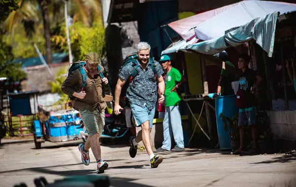 Alex-Abagiu-si-Radu-la-Asia-Express-1