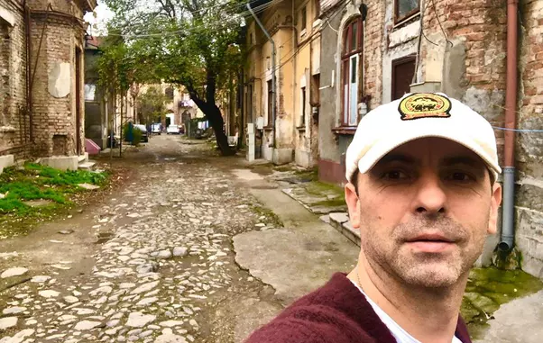 Dan Negru, imagini din București