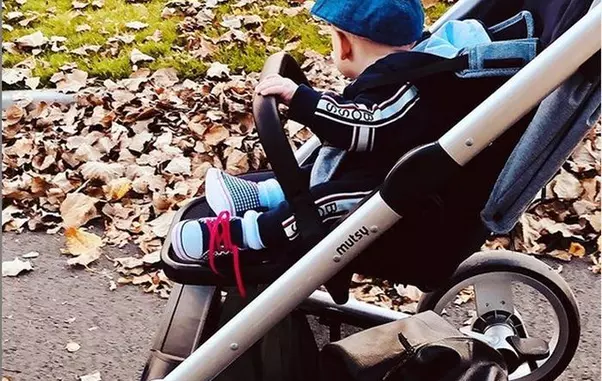 Fiul Laviniei Pârva și al lui Ștefan Bănică Jr. a împlinit 6 luni.