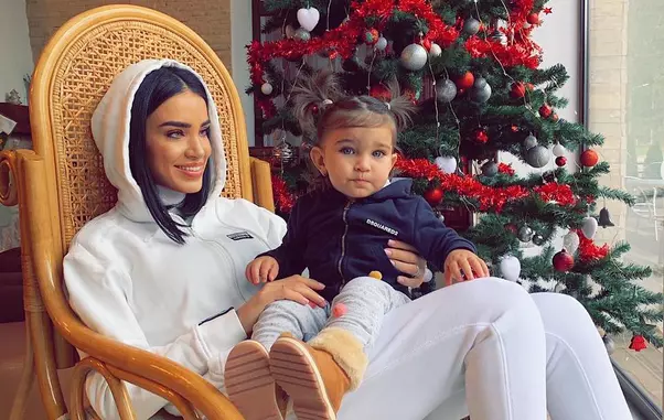 Adelina-Pestrițu-și-Zenaida-1-1