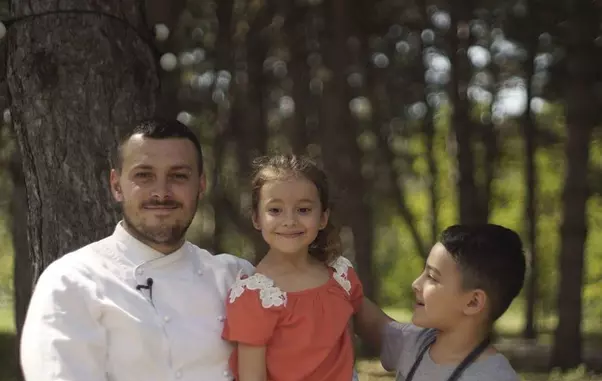 Alexandru-Comerzan-câștigător-Chefi-la-cuțite-3