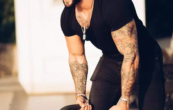 George-de-la-Insula-iubirii-1