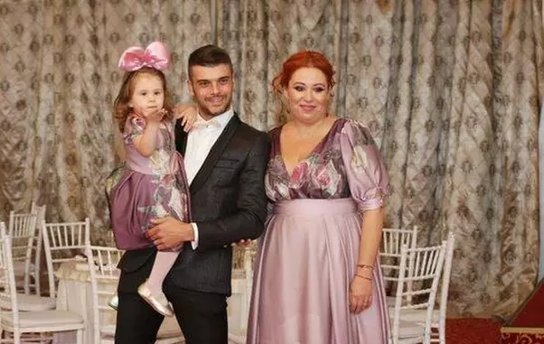 79906867_2548850838497437_1905046457971376128_n