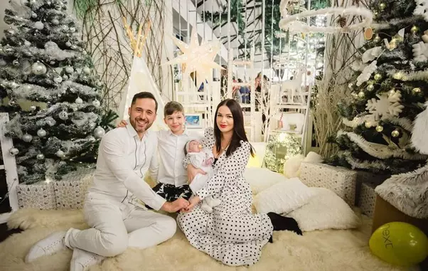 Deea-Maxer-și-familia