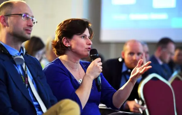 982929-roxana-maracineanu