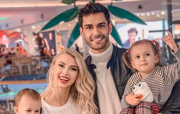 George-Burcea-Andreea-Balan-fetite-1