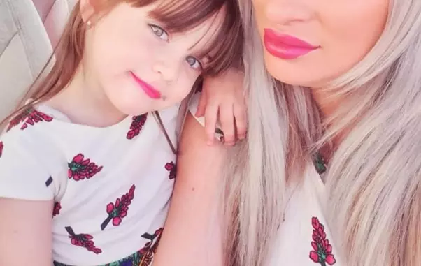 Sanziana-Buruiana-si-Isabela