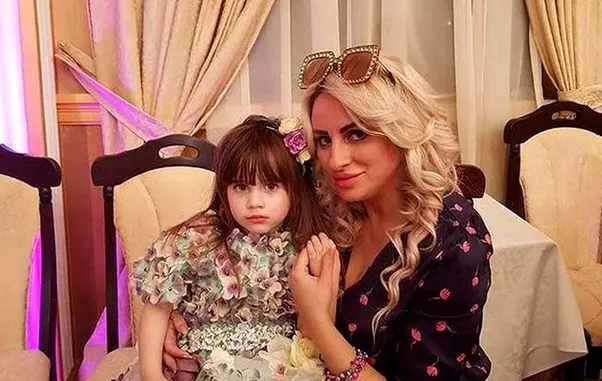 2Sanziana-Buruiana-copil