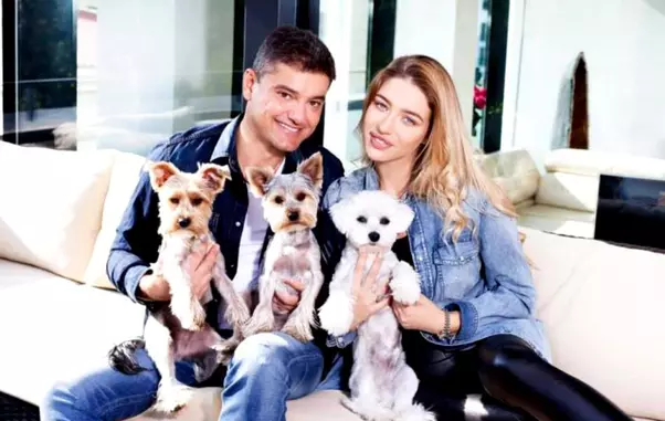 Laura-Dinca-si-Cristi-Boureanu-nunta-1-e1563528940241