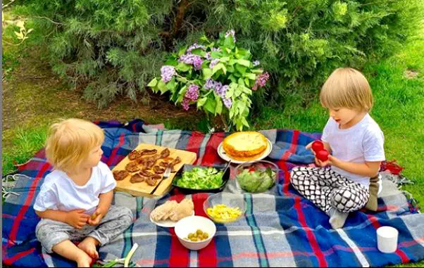 adela-popescu-copii_0.png-1