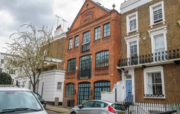 *EXCLUSIVE* British singer Ed Sheeran’s Notting Hill London Home