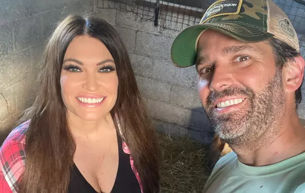 iubita-Donald-Trump-Jr-coronavirus1