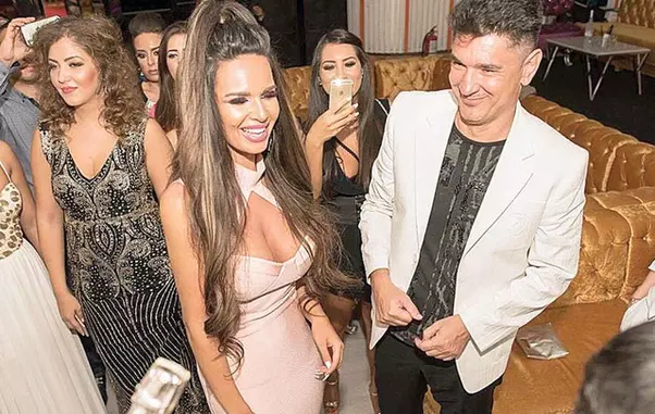 12-13-vedete-lazarus-iubita