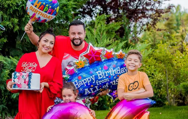 Andra-și-Cătălin-Măruță-alături-de-David-și-Eva-2