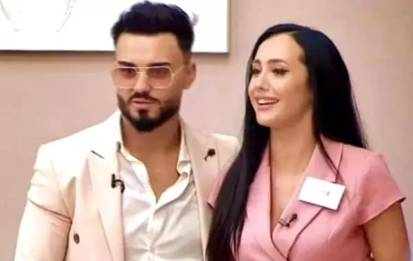 Ella-Jador-Puterea-Dragostei