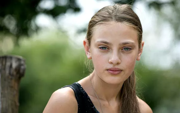 fetita-glina-42-1024×682