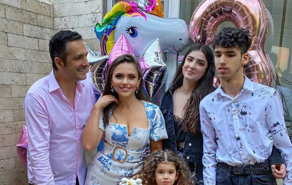 Cristina-Siscanu-Madalin-Ionescu-1