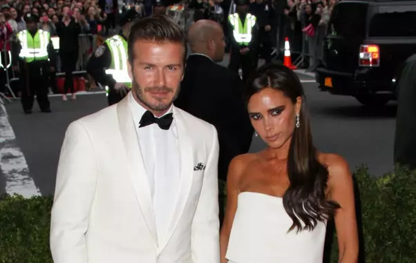 david-si-victoria-beckham-asa-cum-rar-i-ai-vazut-imaginile-in-care-cei-doi-demonstreaza-ca-se-iubesc-la_size2