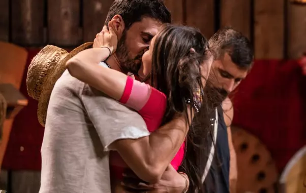 Ce-s-a-întâmplat-la-tribunal-cu-Andreea-Bălan-și-George-Burcea.-Decizia-luată-de-cei-doi2