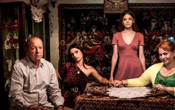 Cine-este-Dominique-fata-lui-Marius-Lăcătuș-care-joacă-în-serialul-Adela-1