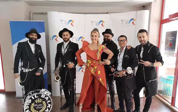 51734052_10157091735637090_3498884945793777664_n