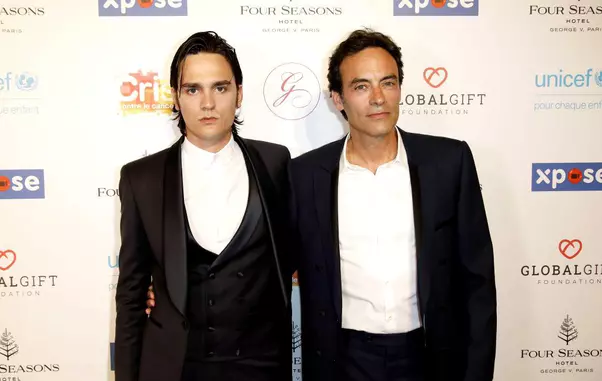 Copii-Alain-Delon-5-1024×748