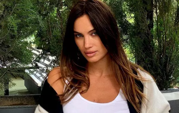 Alina-Pușcau-copilărie-1