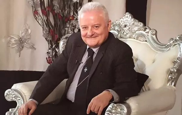 Vila lui irinel columbeanu a luat foc (3)