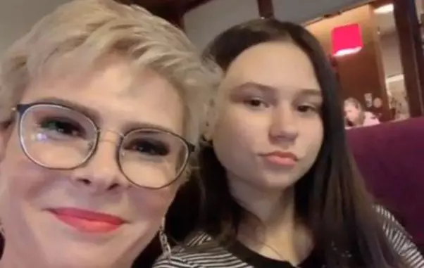 Cum-arata-casa-lui-Teo-Trandafir.-A-dat-milioane-pe-ea-dar-este-uluitor-ce-ii-lipseste2