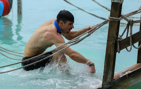 Cine este Marius Crăciun de la Survivor