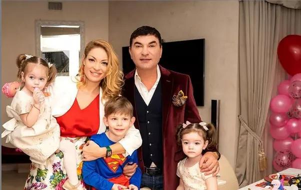 Cristi-Borcea-Valentina-Pelinel-1