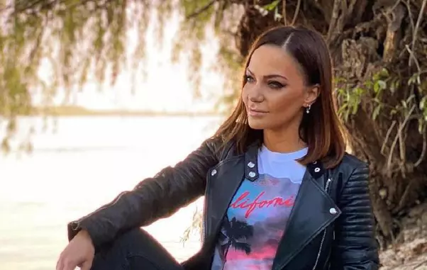 andreea-antonescu-survivor-romania-2021-4-1