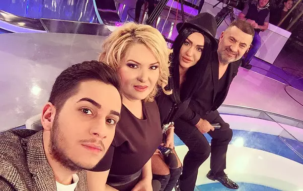 11181819_937771052980446_4930545935763310218_n-1