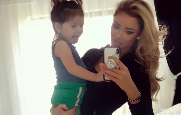 46854399_2316553278576518_8793056676819768465_n-1