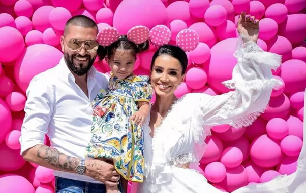 Adelina-Pestritu-si-Zenaida-1