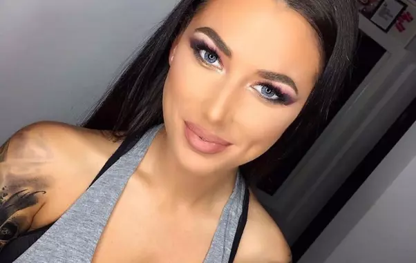 Cum-s-a-schimbat-viața-Roxanei-Vancea-de-când-s-a-căsătorit-9