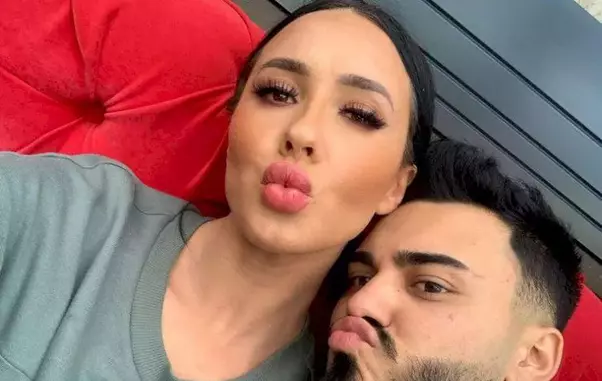 Ella-_i-Jador-Puterea-Dragostei