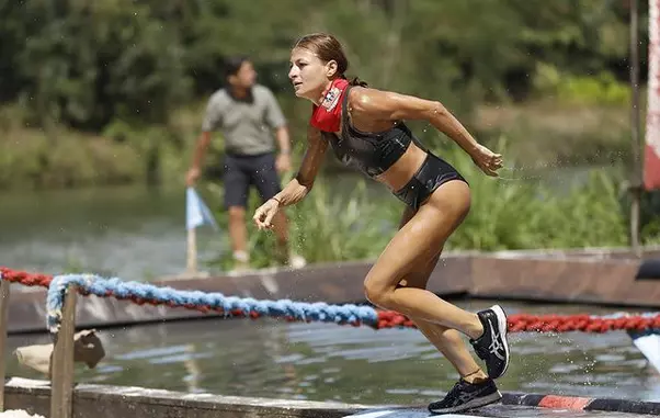 simona-hapciuc-acuzatii-dure-la-adresa-elenei-marin-de-la-survivor-1