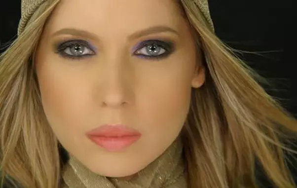 388586_230895710315964_2028749283_n