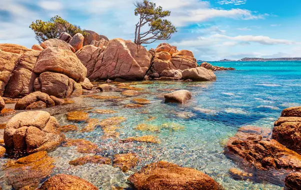 Amazing,Morning,Scene,Of,Popular,Touris,Deastination,-,Capriccioli,Beach.