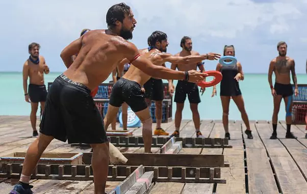 survivor-deschidere1