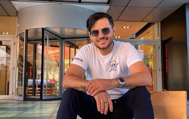 844059-1628246307-au-aparut-primele-imagini-din-filmul-lui-liviu-varciu-ce-vedete-joaca-in-noua-comedie-romaneasca