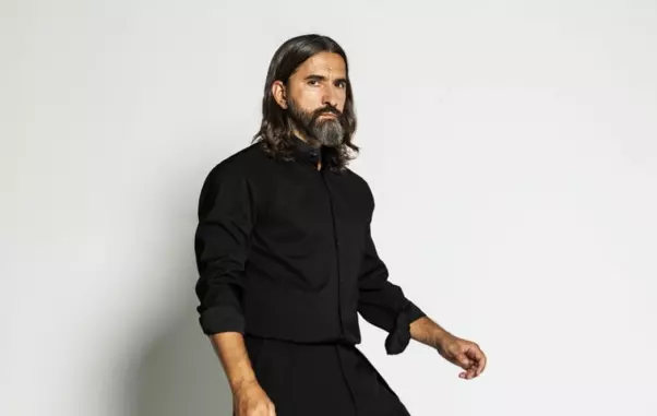 Tibi-Clenci-bravo-ai-stil-3