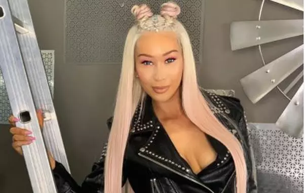 de-ce-avea-Xonia-fata-umflata-2