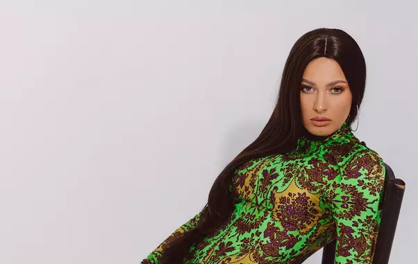 raluka-superstar-romania-copilarie-1