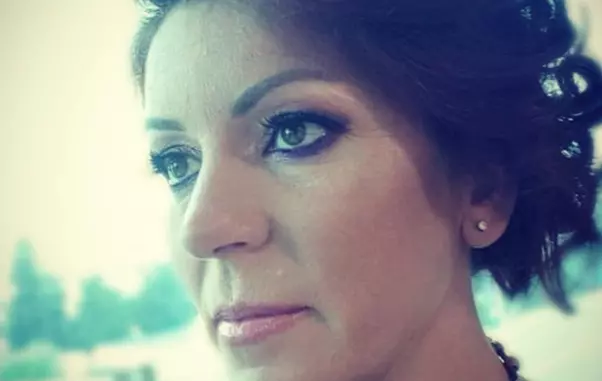 cine-este-sandy-medini-de-la-splash-vedete-la-apa7