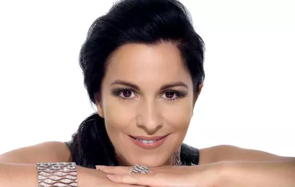 Angela-Gheorghiu-intro